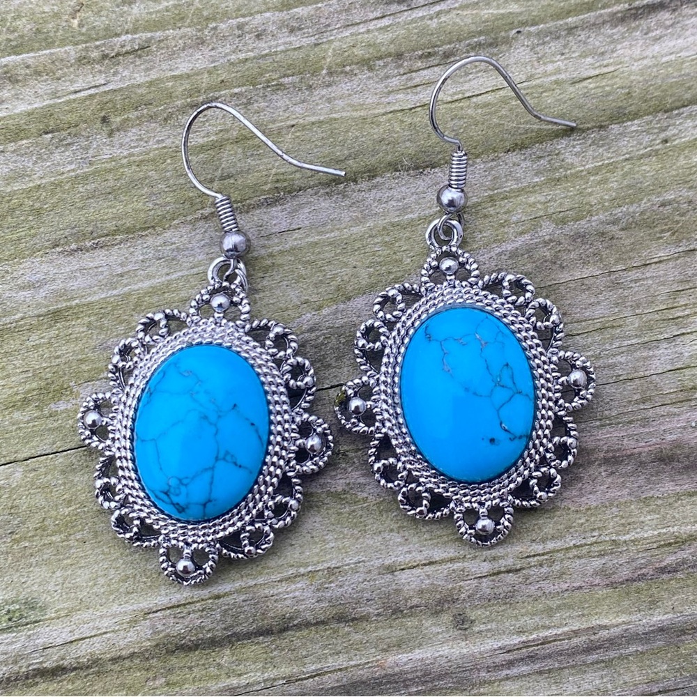 Faux turquoise fashion earrings canyon sky silver tone dangle earrings - new